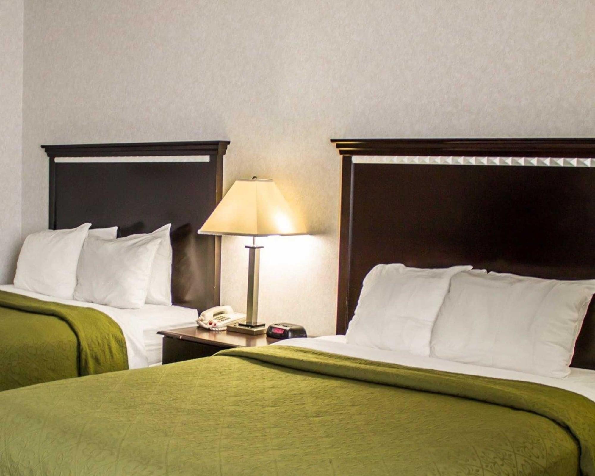 Quality Inn & Suites Мансфийлд Екстериор снимка